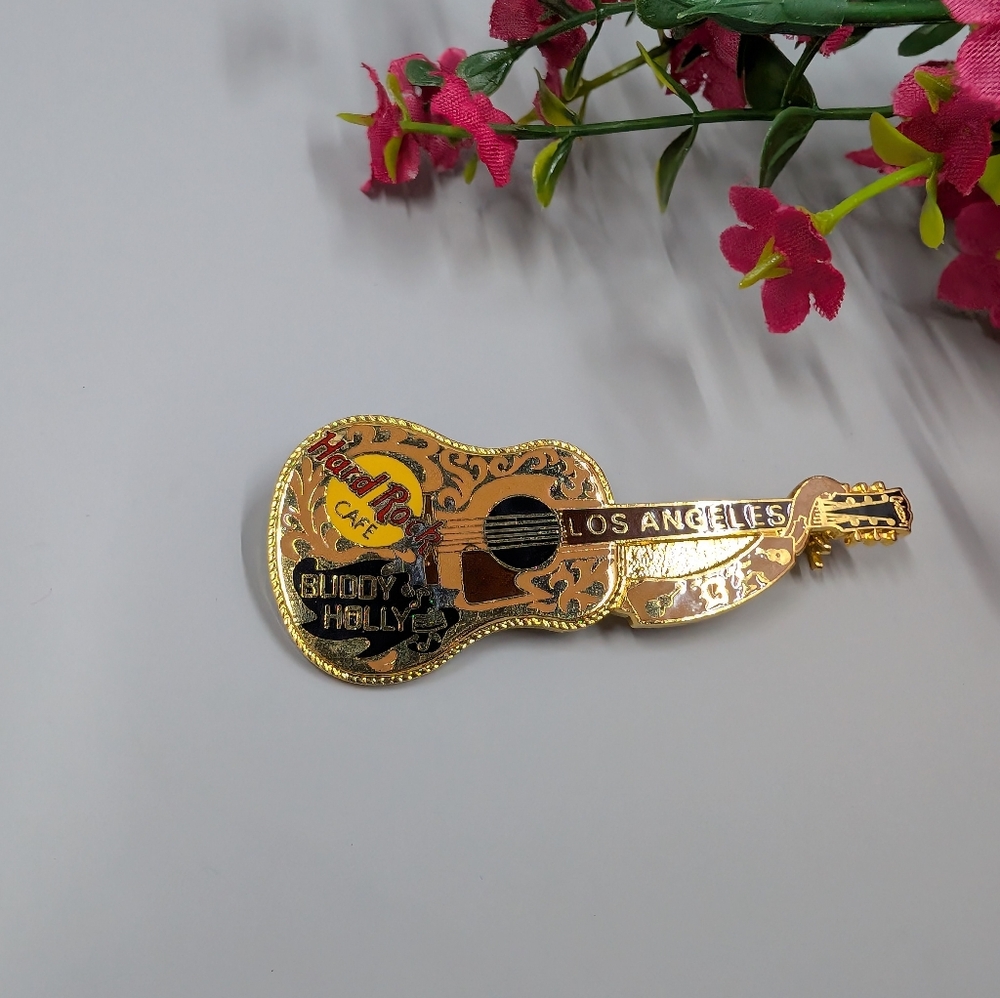 Hard Rock Cafe Los Angeles Buddy Holly Guitar Vintage 1990s Brooch / Pin